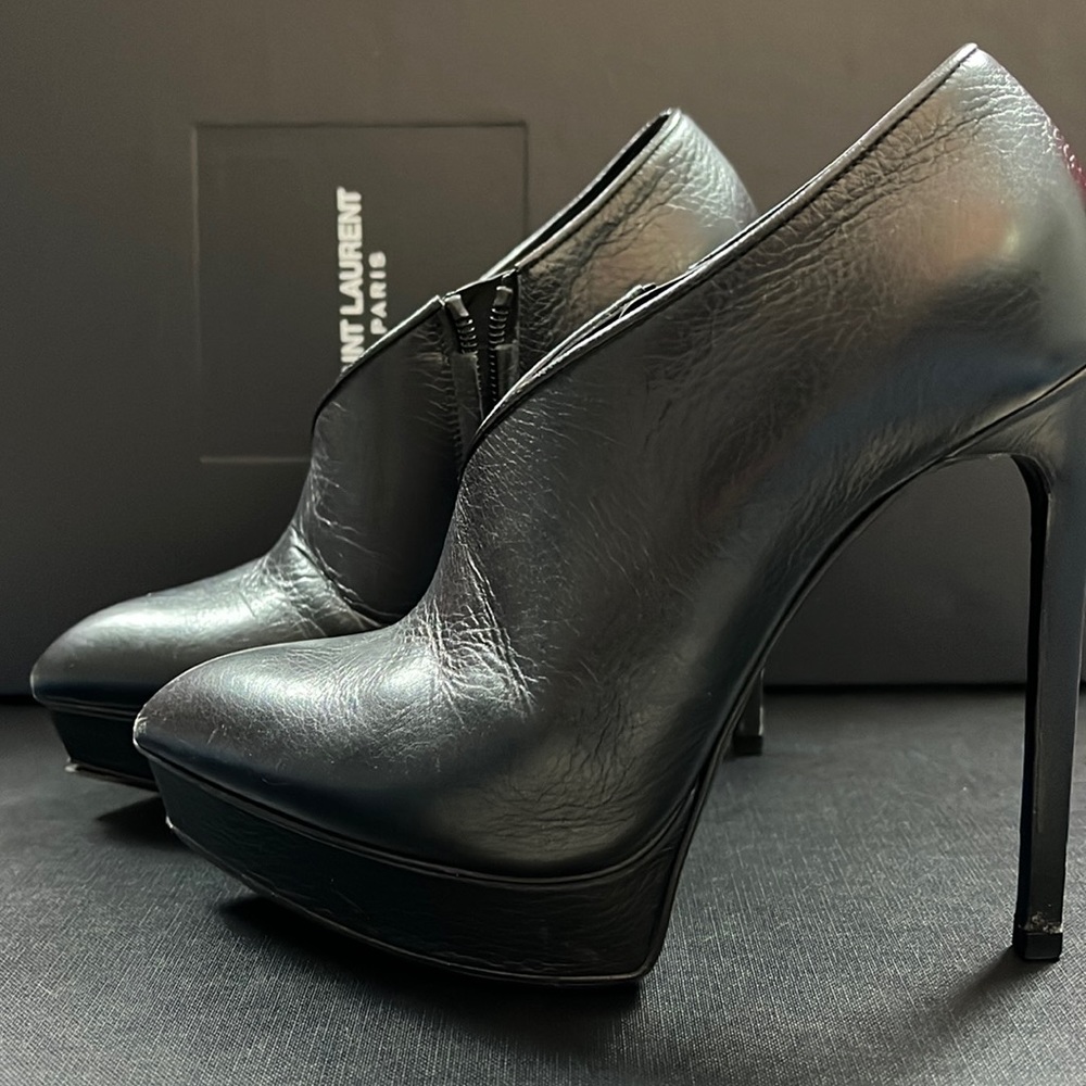 Saint Laurent Ankle Boots 36